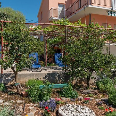 Apartments Villa Bella Vista Seget Trogir Exterior photo