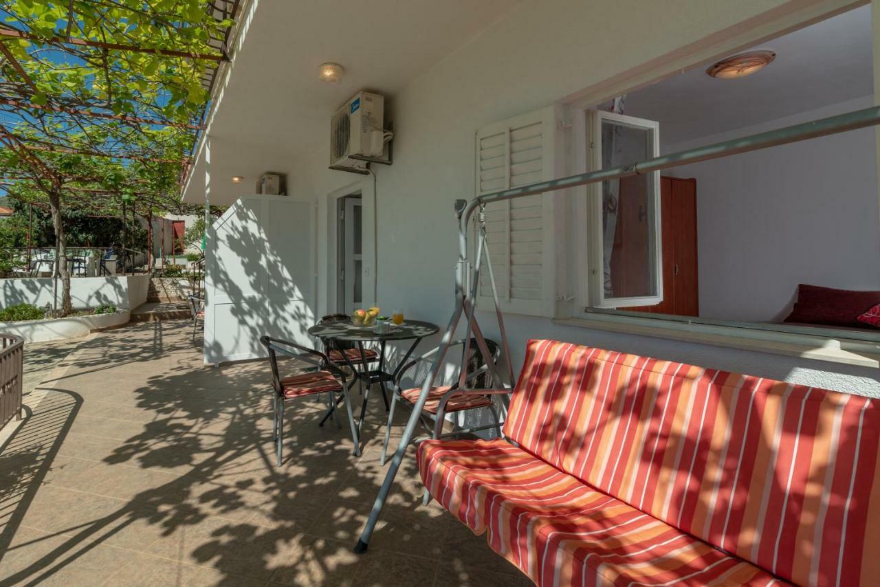 Apartments Villa Bella Vista Seget Trogir Exterior photo