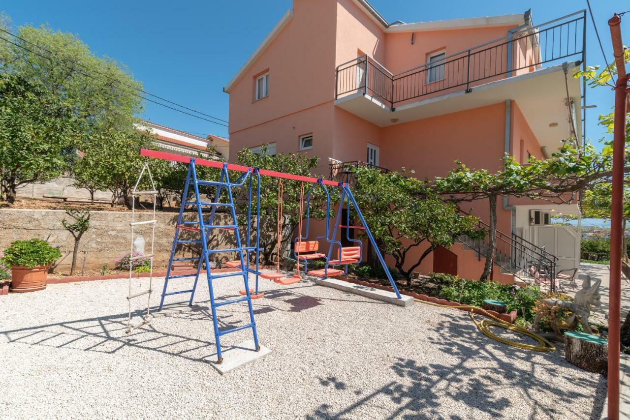 Apartments Villa Bella Vista Seget Trogir Exterior photo